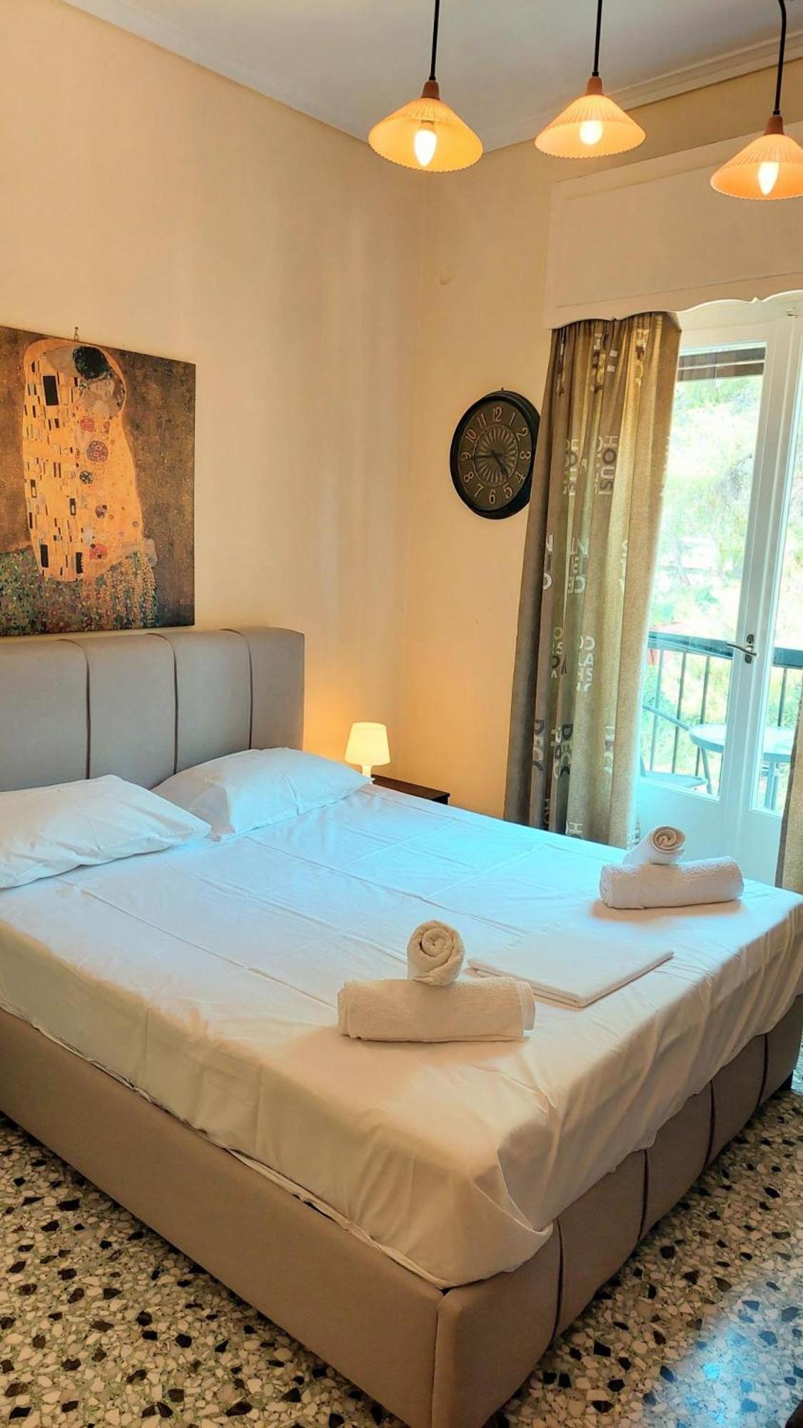 Cozy Apartment In Acropolis With Roof Garden Aten Exteriör bild