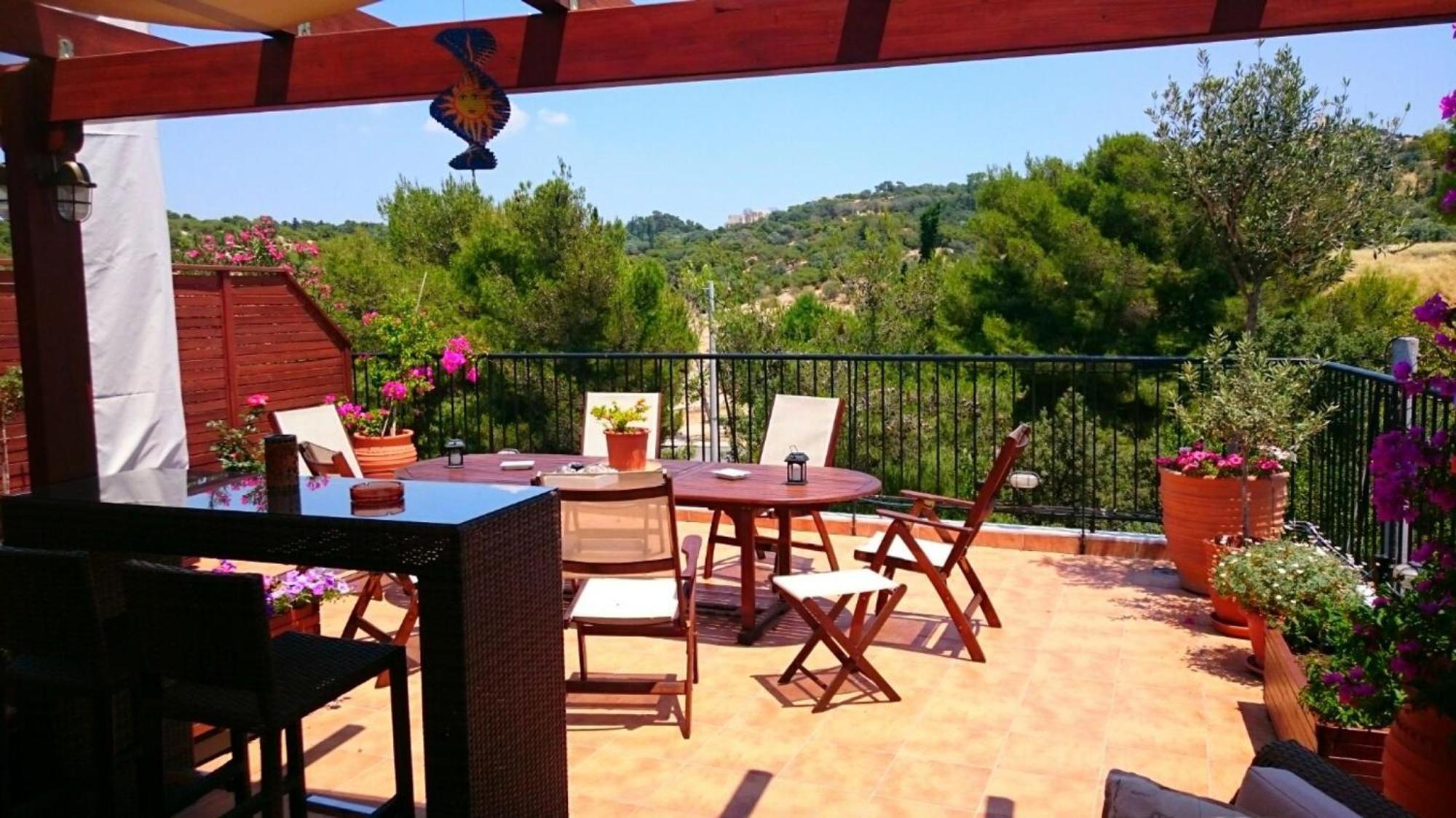 Cozy Apartment In Acropolis With Roof Garden Aten Exteriör bild