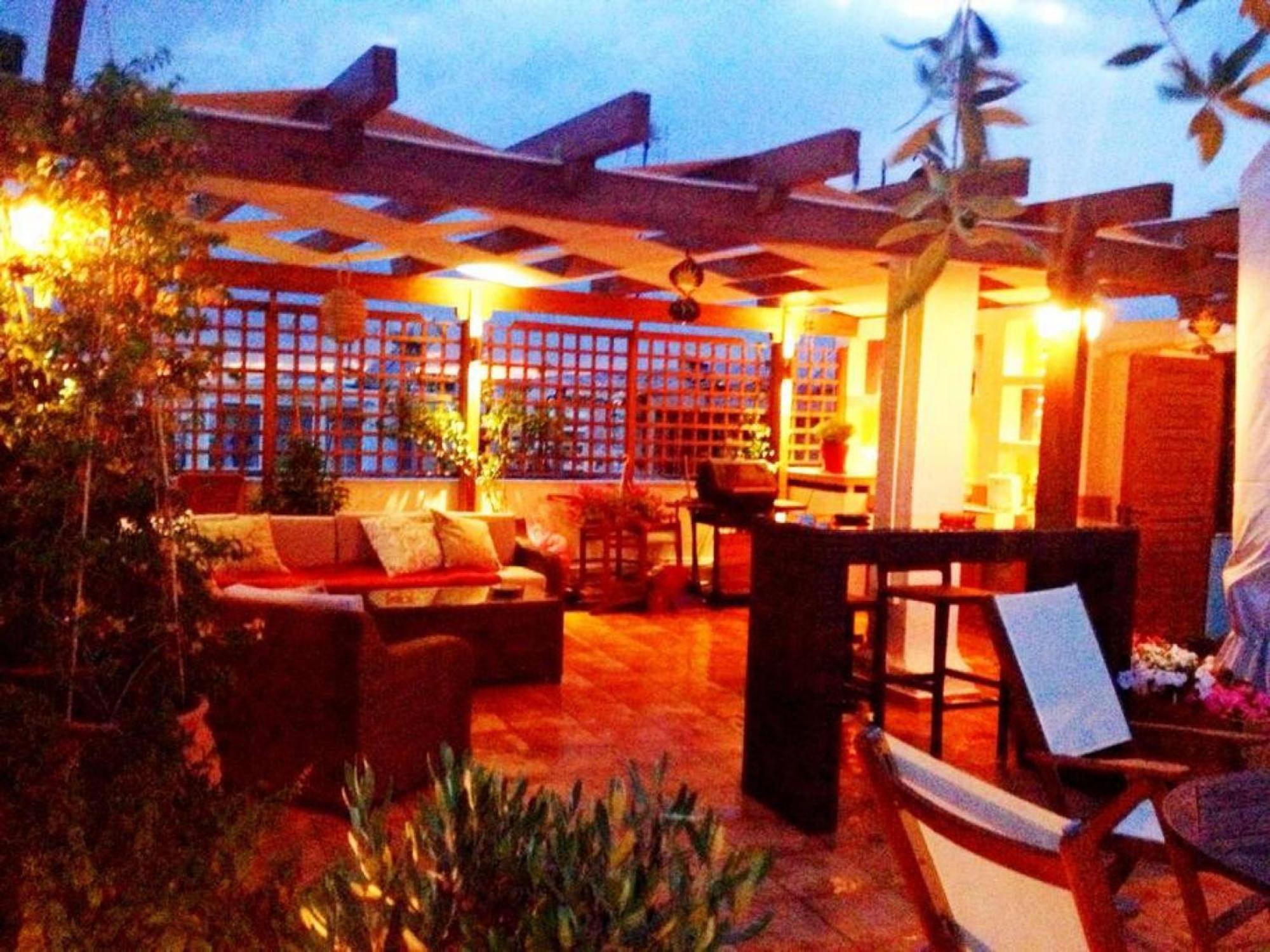 Cozy Apartment In Acropolis With Roof Garden Aten Exteriör bild
