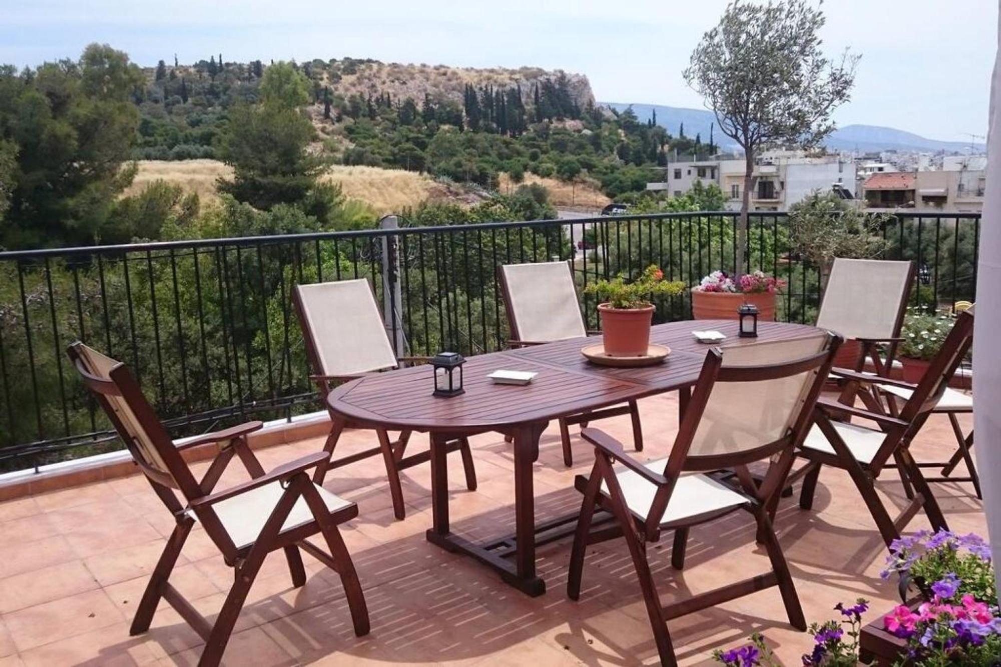 Cozy Apartment In Acropolis With Roof Garden Aten Exteriör bild