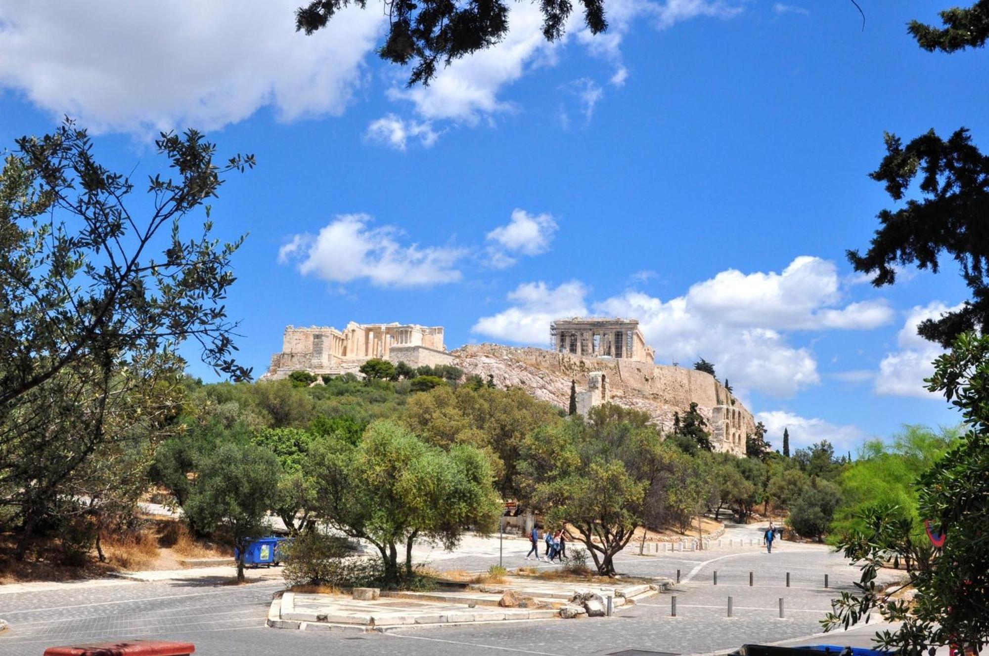 Cozy Apartment In Acropolis With Roof Garden Aten Exteriör bild